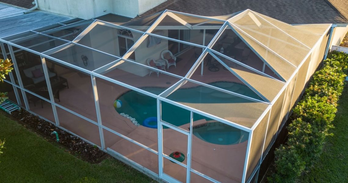 How Screen Enclosures Make Your Outdoor Space More Enjoyable All Year Round